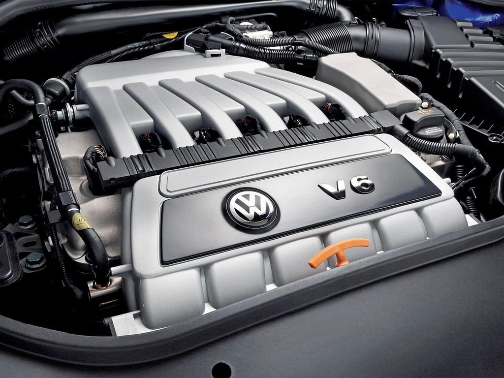 Golf R32 2.3 Straight 6 Engine
